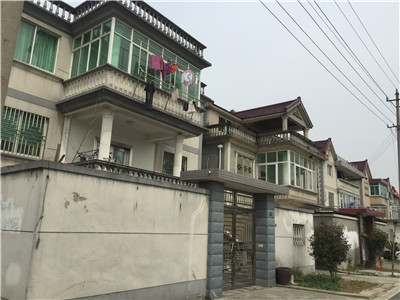 �ǽ��� �����(zh��n) ��(li��n)С�^(q��)